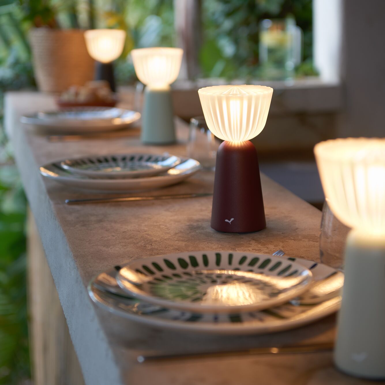 SWIING LAMP H:20 CM