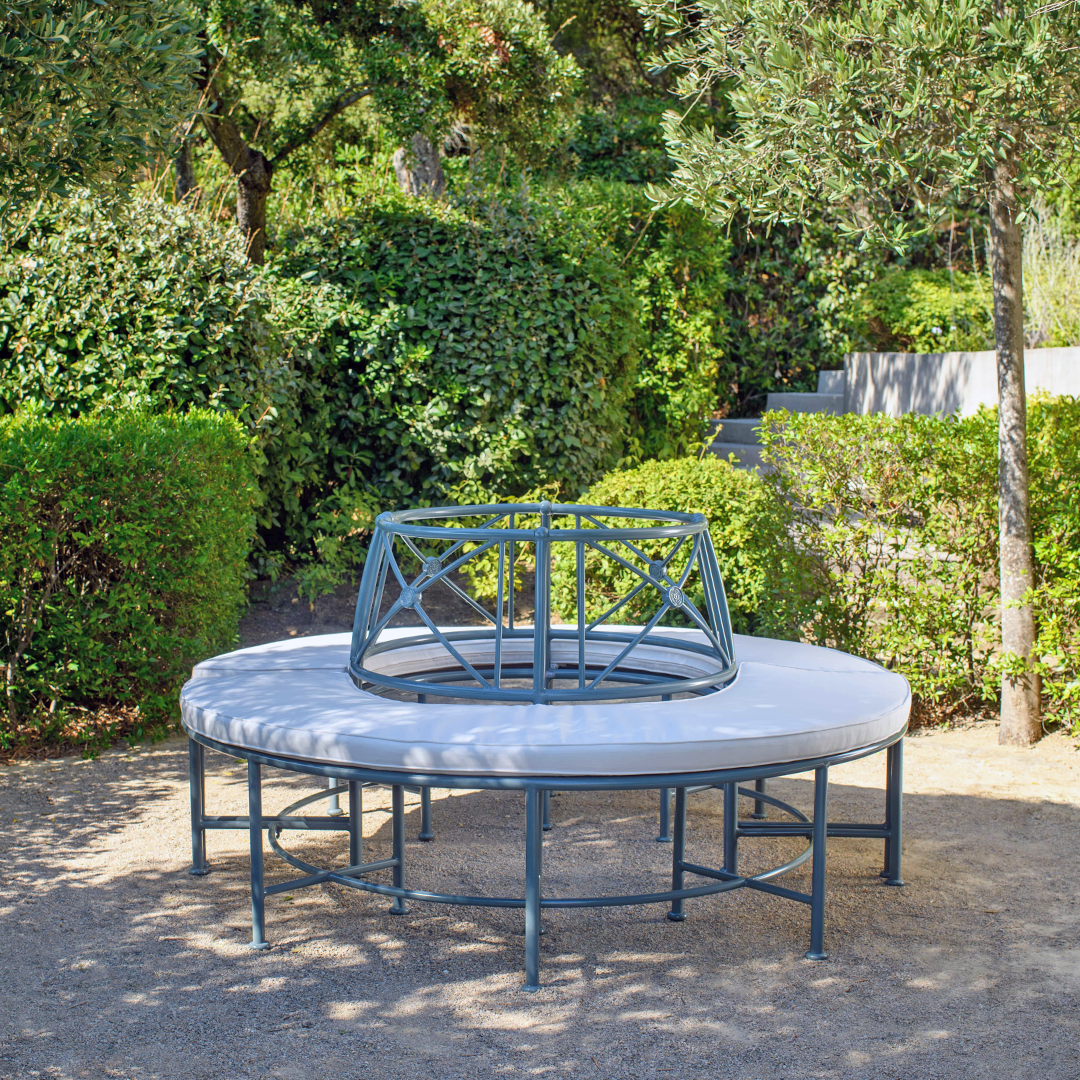 1800 SEMI-CIRCLE BENCH