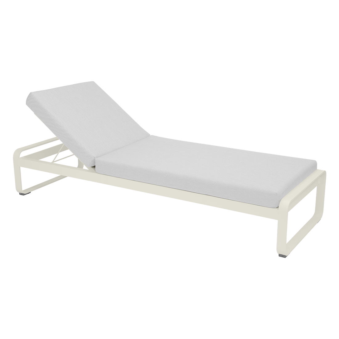 BELLEVIE SUNLOUNGER-OFF WHITE CUSHION