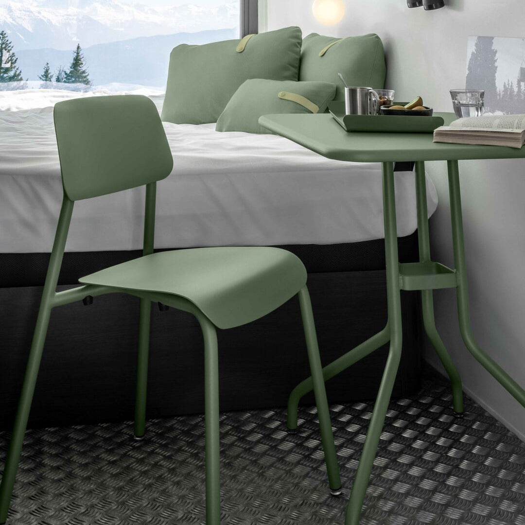 PETALE TABLE 60 X 70 CM