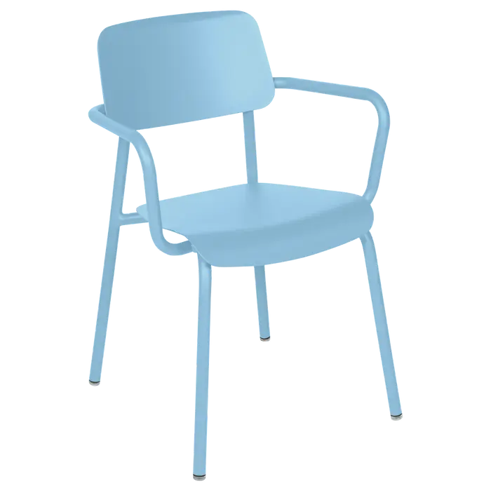 STUDIE ARMCHAIR