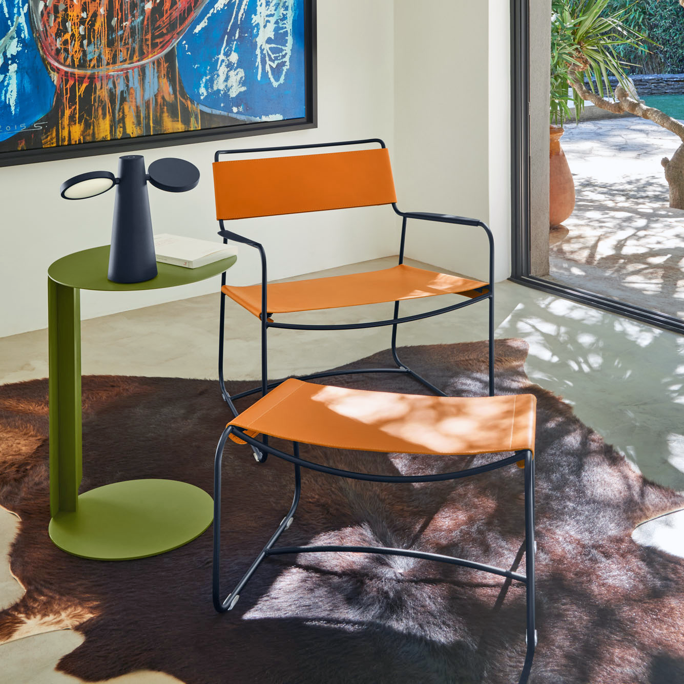 SURPRISING LEATHER LOW ARMCHAIR