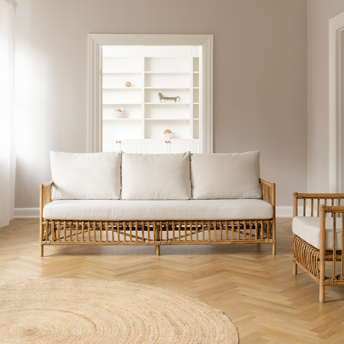 Caroline Sofa w/ Cushions