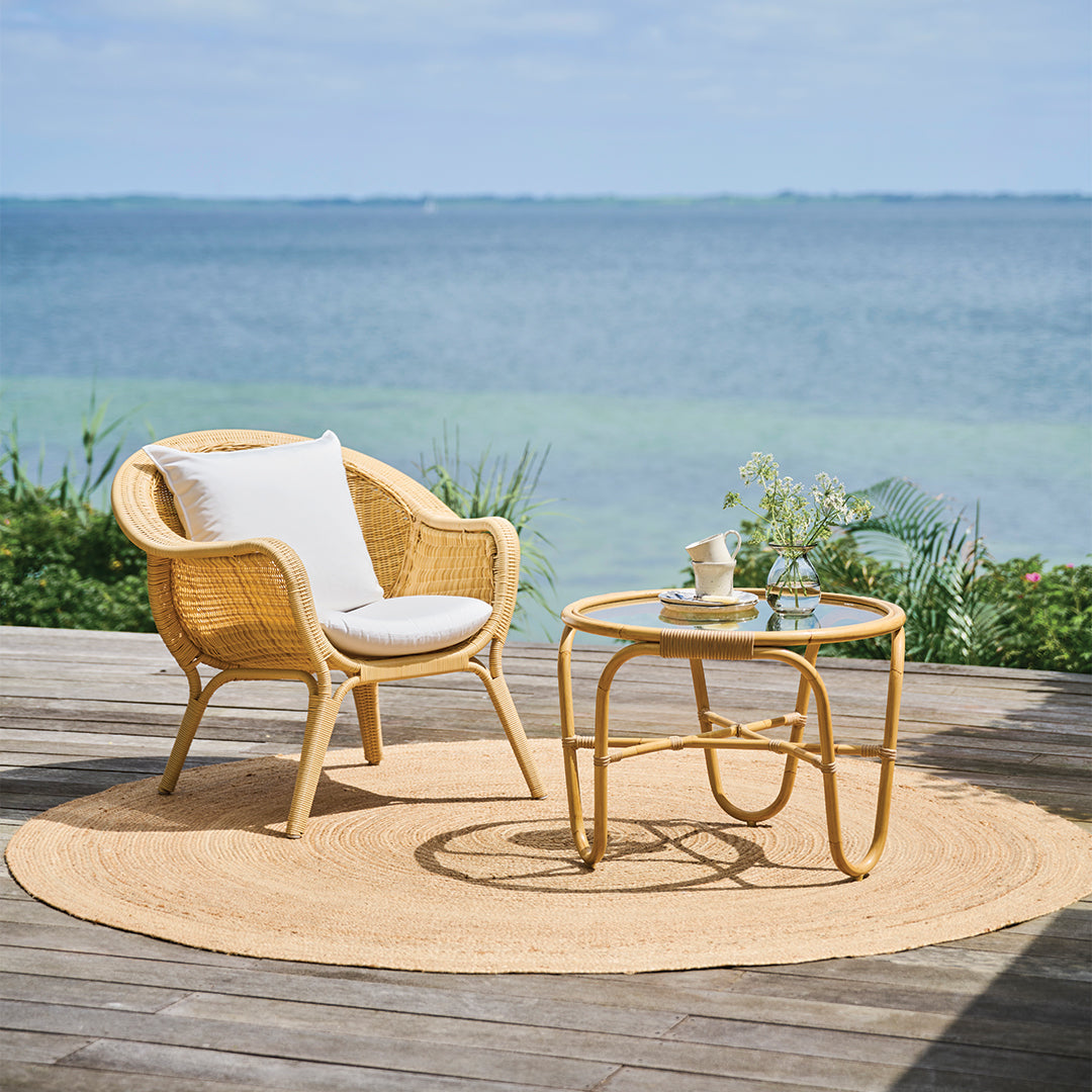 Madame Lounge Chair Frame Exterior