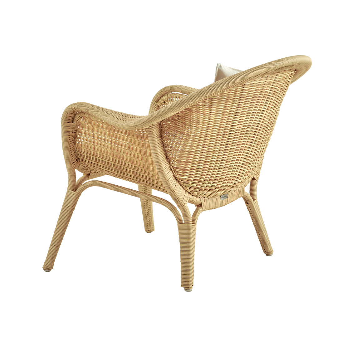 Madame Lounge Chair Frame Exterior