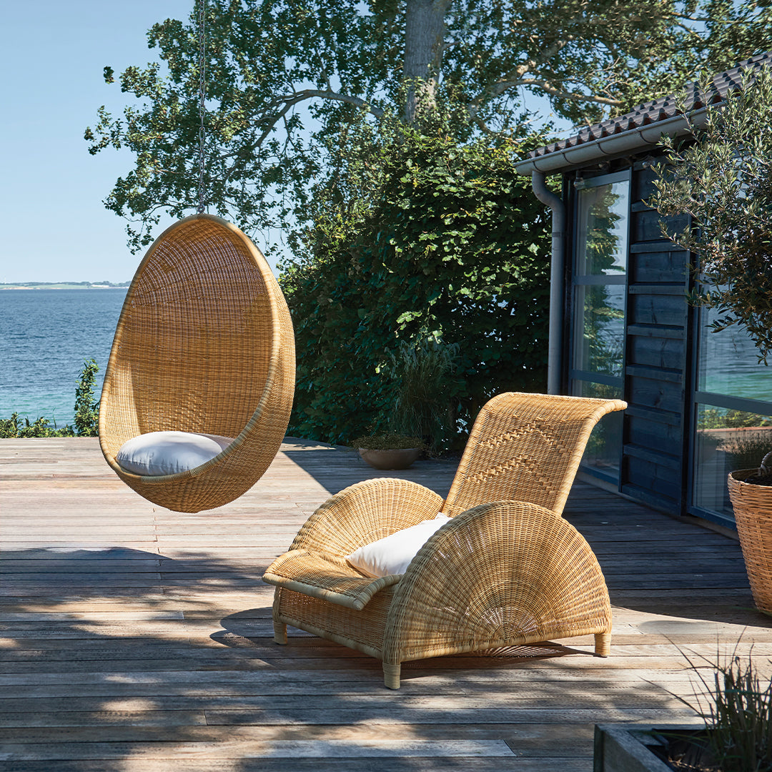 Nanna Ditzel Hanging Egg Chair Exterior