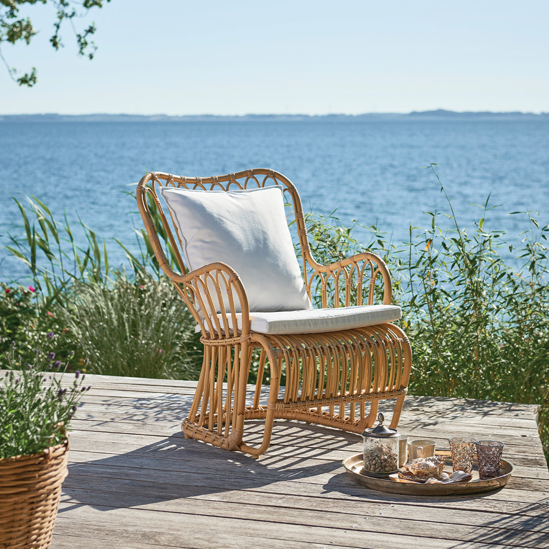 Tulip Exterior Chair