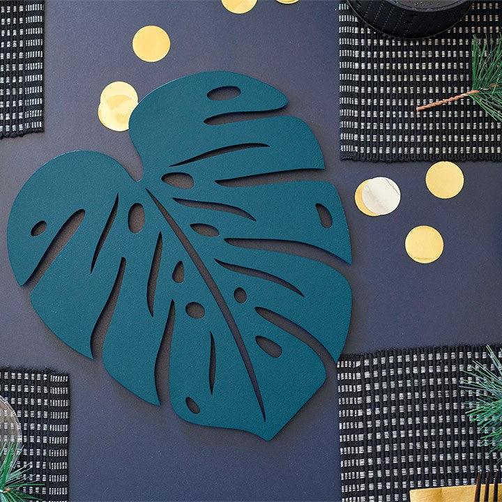 MONSTERA TRIVET
