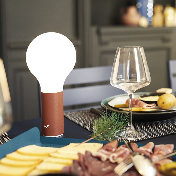 APLO LAMP H:24 CM