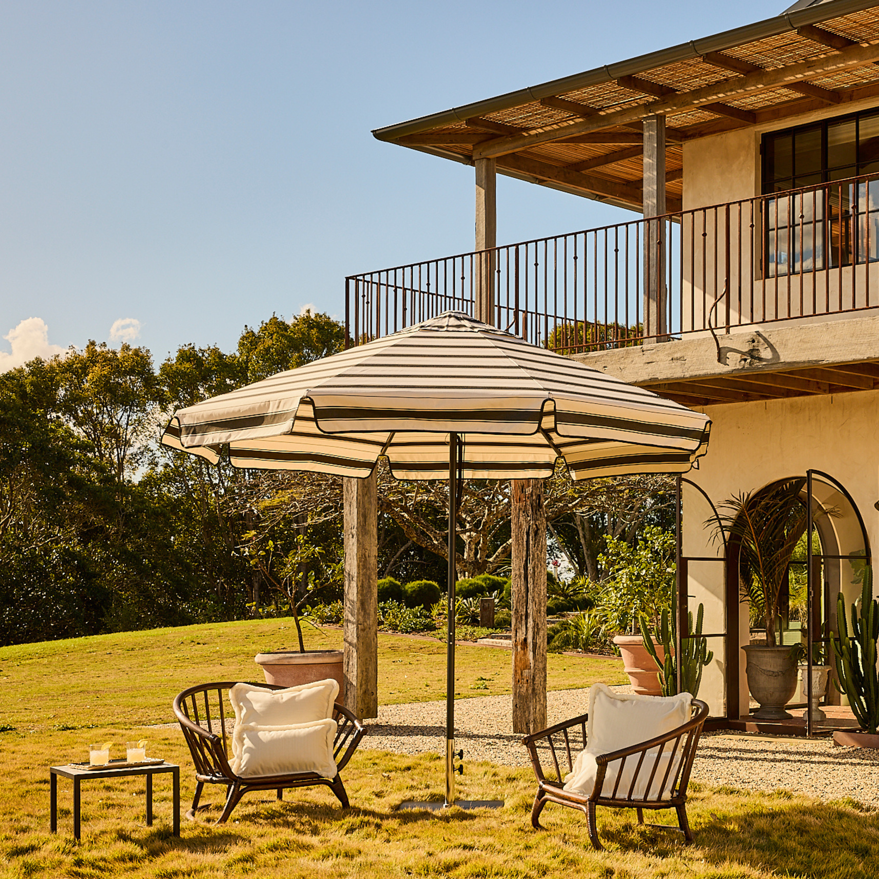 2.8M Sundial Umbrella - Straight