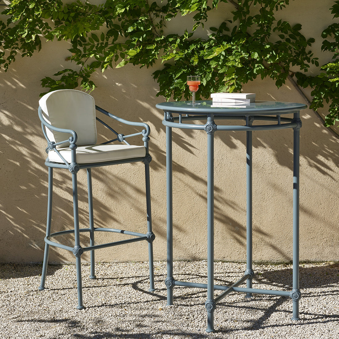 1800 Bar Stool