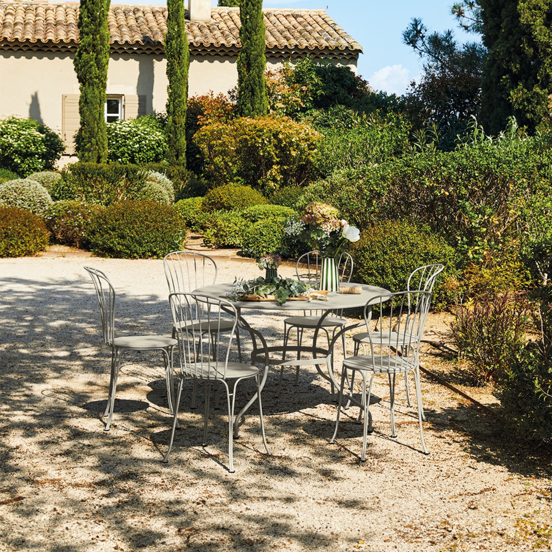 OPERA+ OVAL TABLE 160 X 90 CM