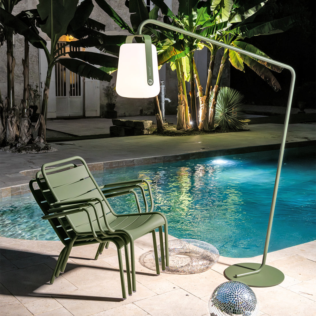LUXEMBOURG LOUNGE ARMCHAIR 