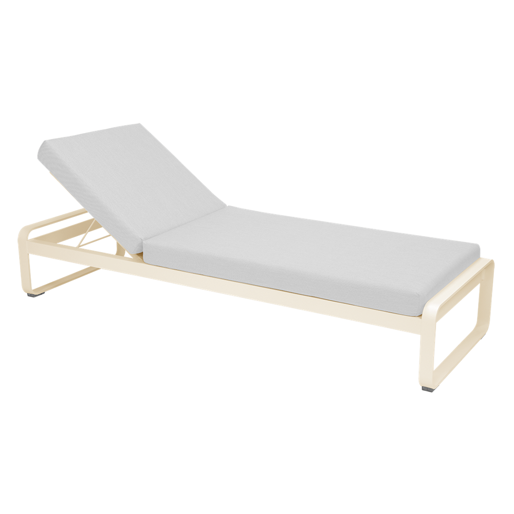 BELLEVIE SUNLOUNGER-OFF WHITE CUSHION