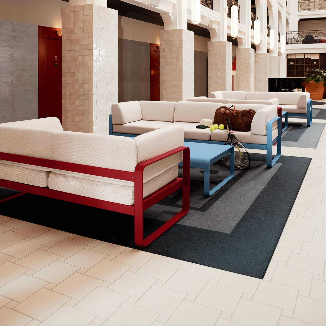 BELLEVIE 2-SEATER CLUB SOFA