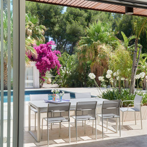 BIARRITZ TABLE