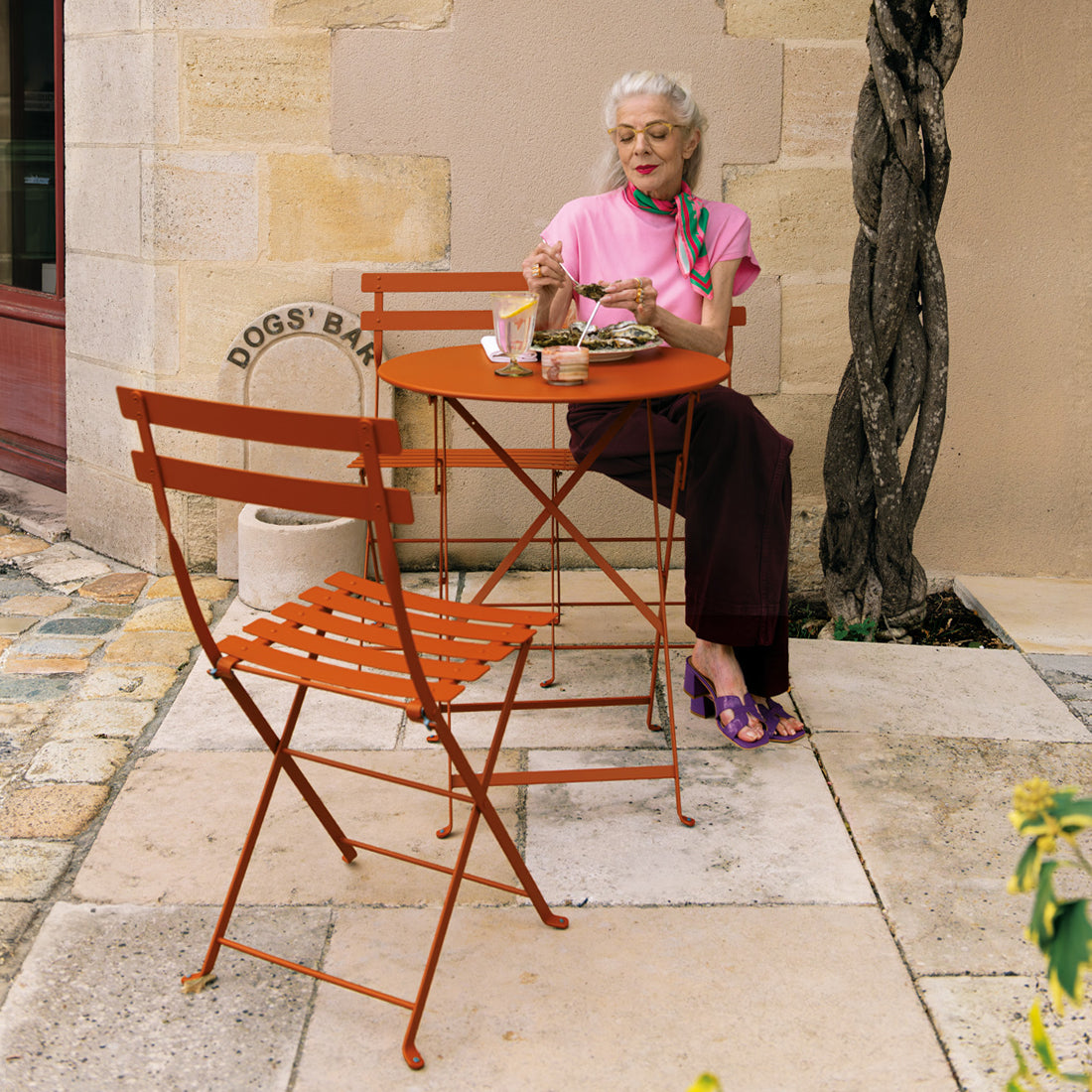 BISTRO METAL TABLE DIA 60 CM