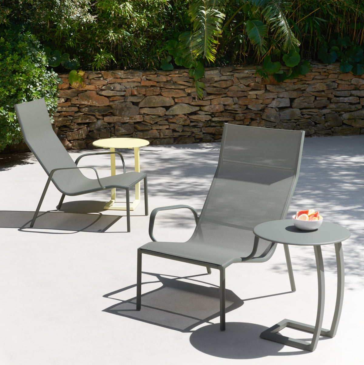 CADIZ LOUNGE ARMCHAIR