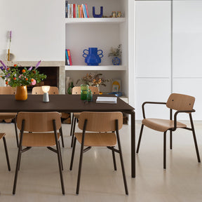 STUDIE OAK ARMCHAIR