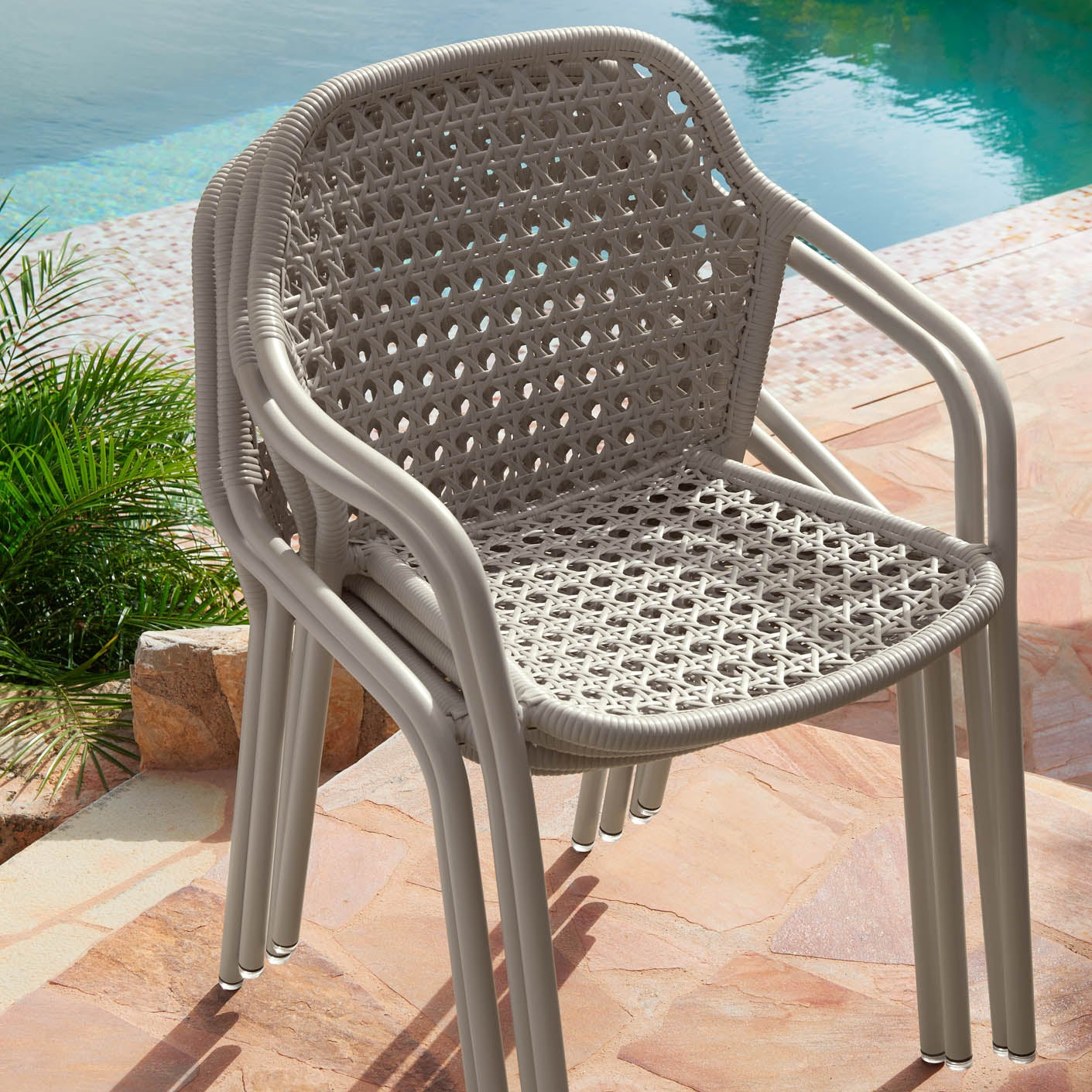 CROISETTE ARMCHAIR