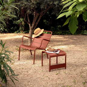 LUXEMBOURG LOW ARMCHAIR