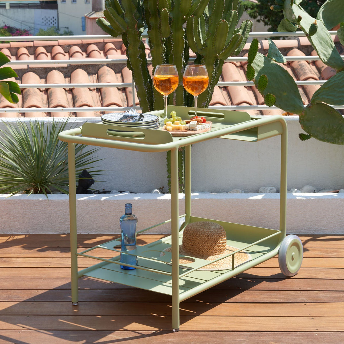 LUXEMBOURG SIDE BAR/TROLLEY