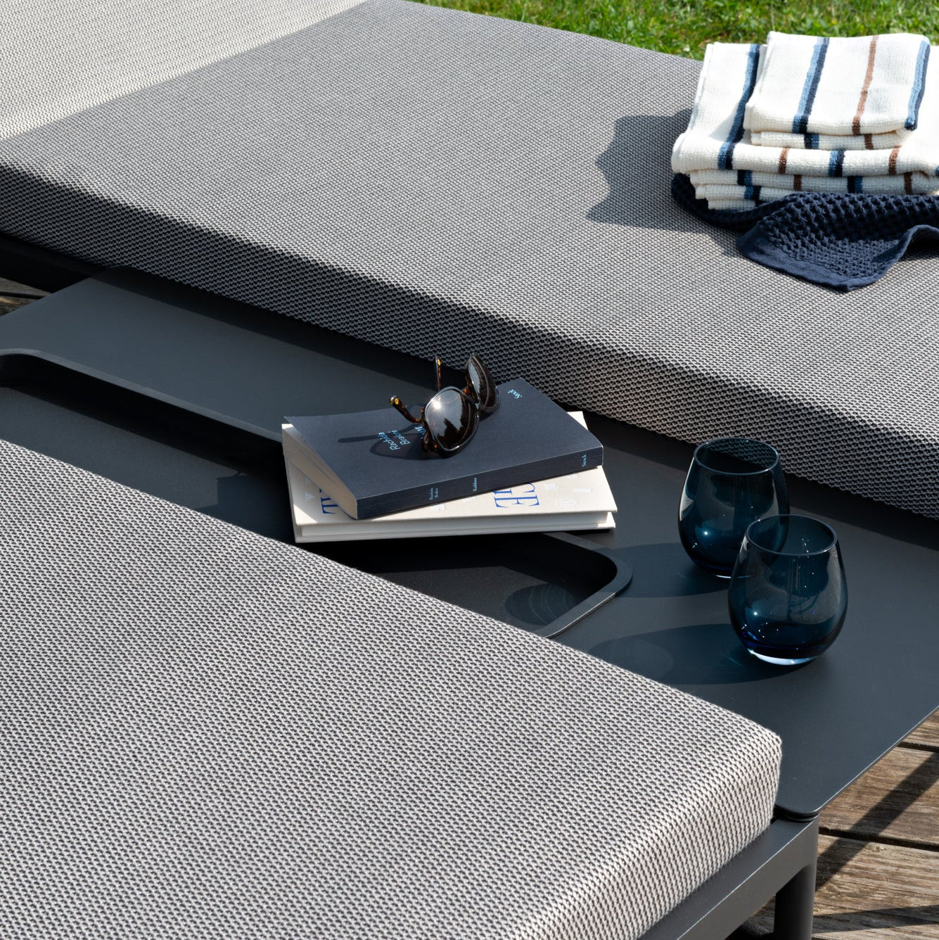 RIVAGE SUNLOUNGER