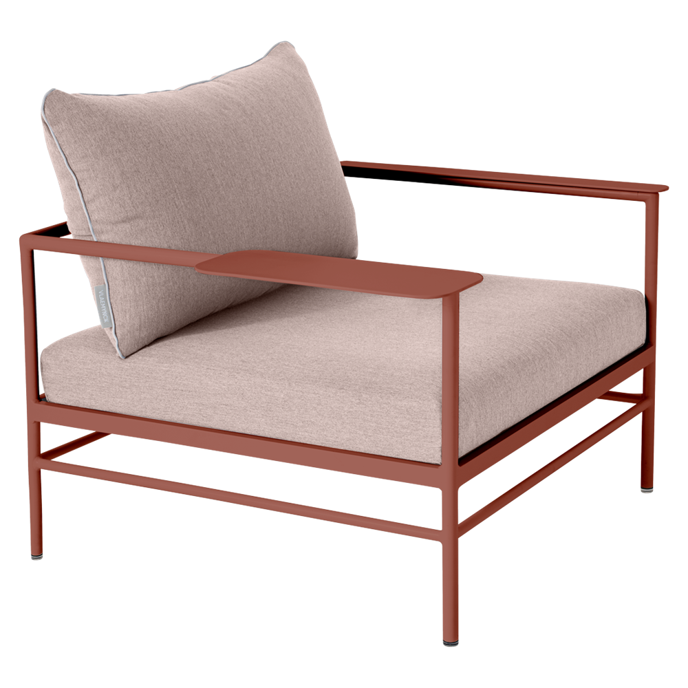 RIVAGE LOW ARMCHAIR
