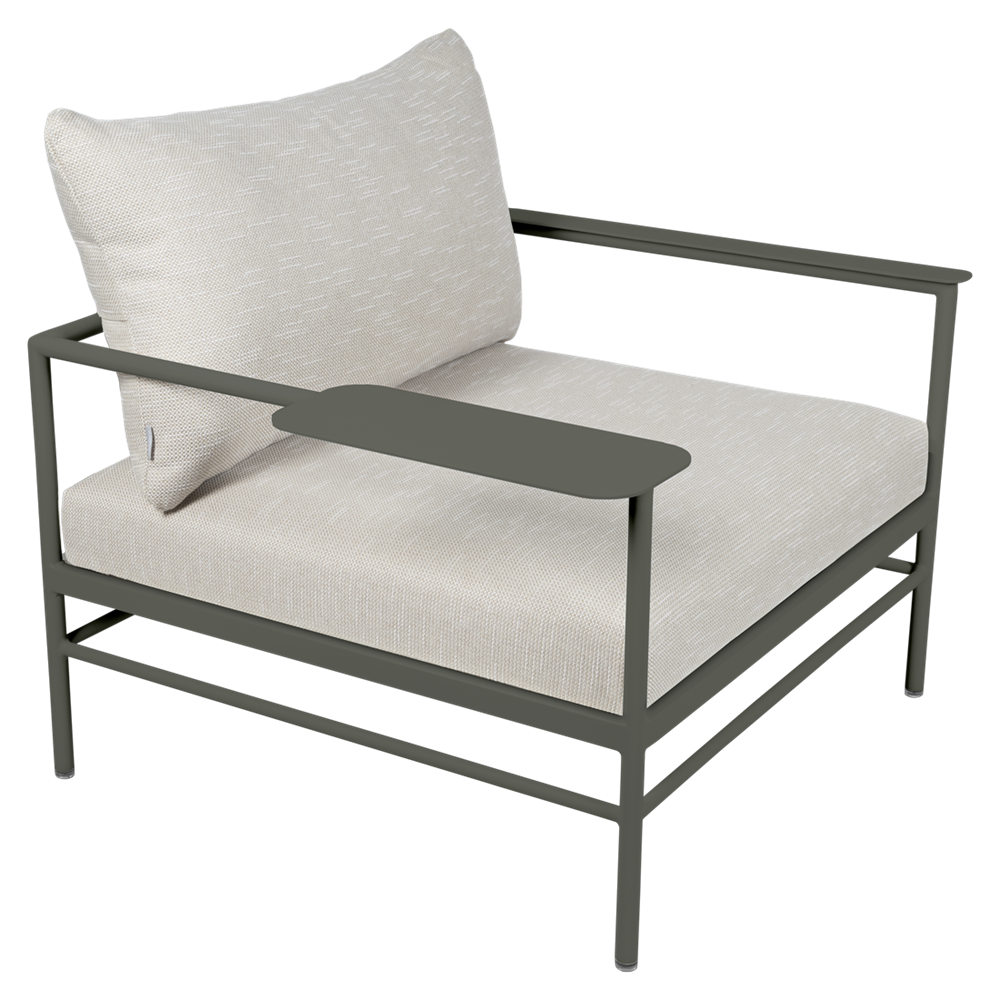 RIVAGE LOW ARMCHAIR