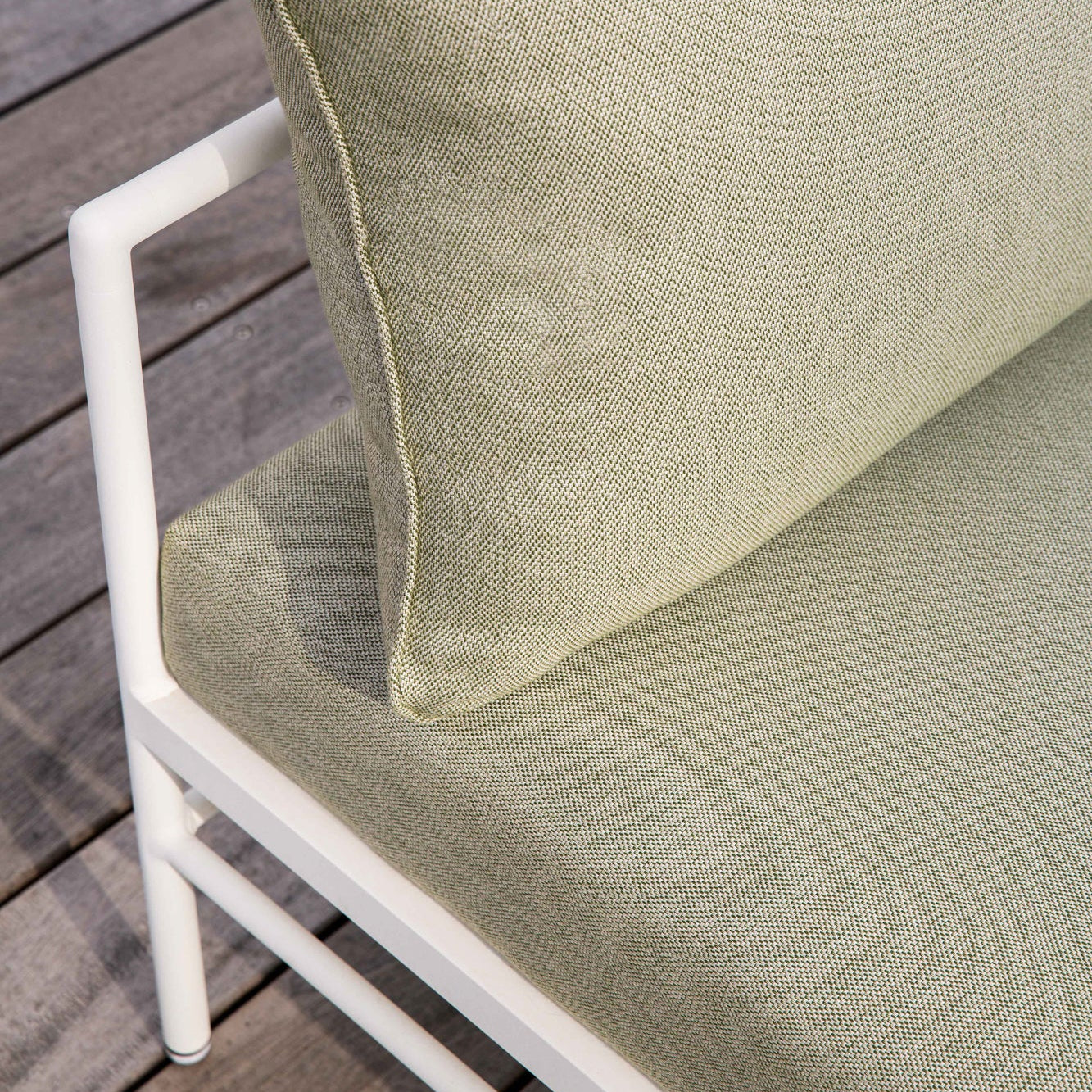 RIVAGE LOW CHAIR