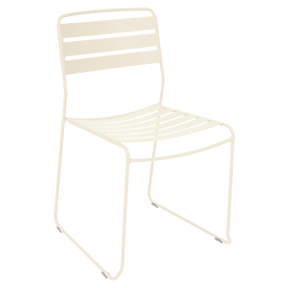 SURPRISING CHAIR