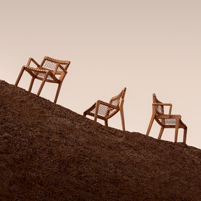 Synthesis Chair