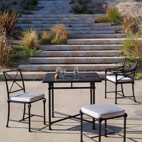 1800 STOOL