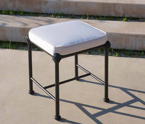 1800 STOOL