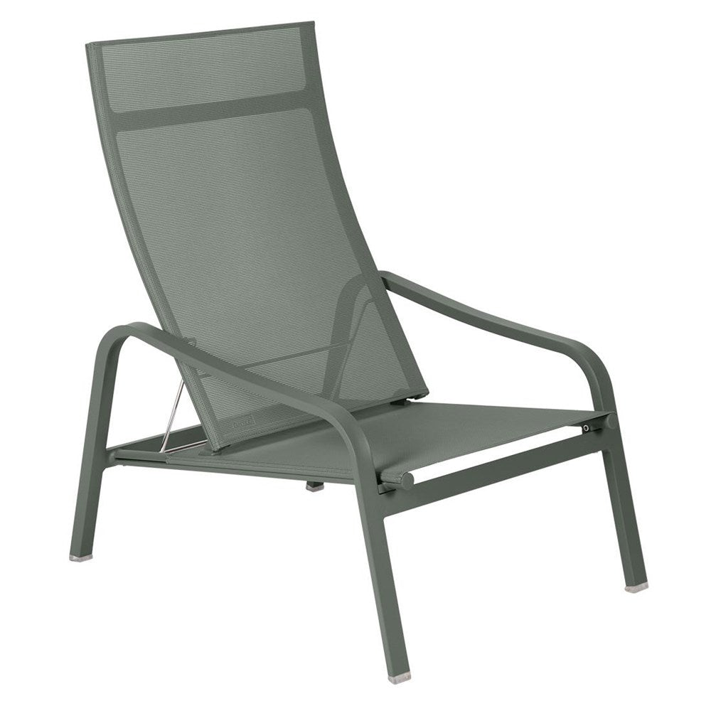 ALIZE LOW ARM CHAIR 